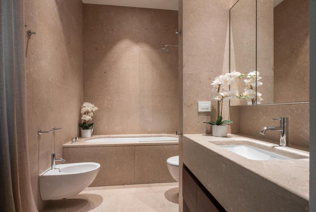 Sant'Ambrogio Luxury Apartment R&R Milan Bagian luar foto